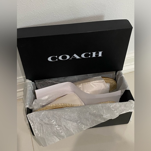 NWTโจCOACH ๐ก SANDALS size 8.5W - Picture 7 of 7